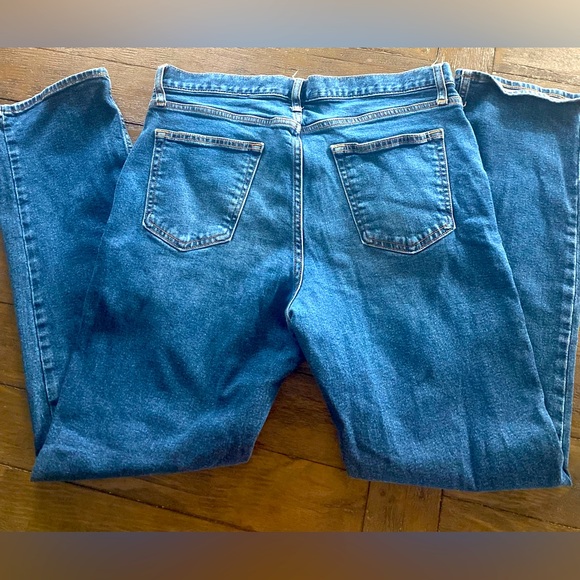 Old Navy Men’s Built-In Flex Straight Leg Jeans (34x32) - Picture 3 of 3